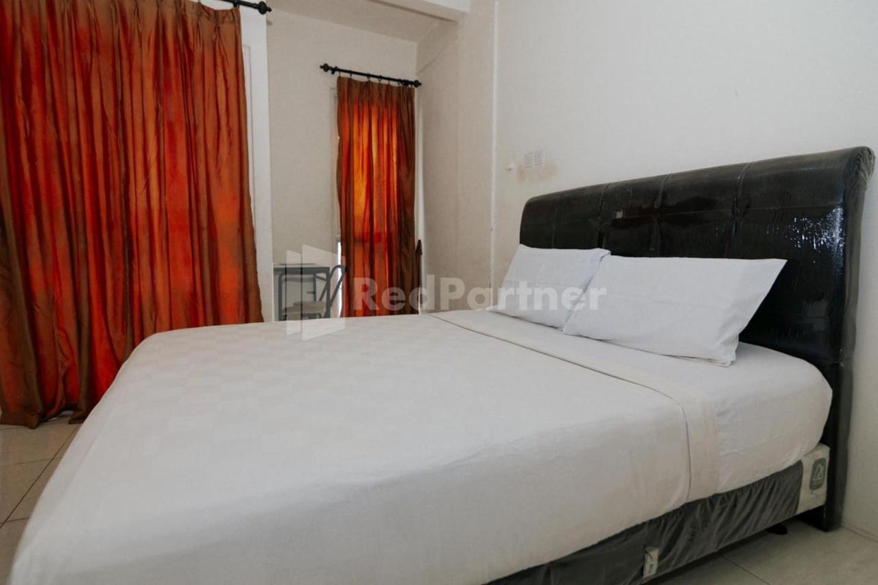 Redliving Apartemen Skylounge Tamansari - Vanez Room Tangerang Exterior photo
